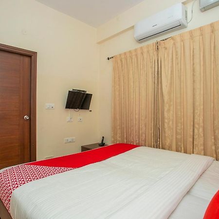 Hotel Oyo 4797 Lulu Hospitality Yelahanka Esterno foto