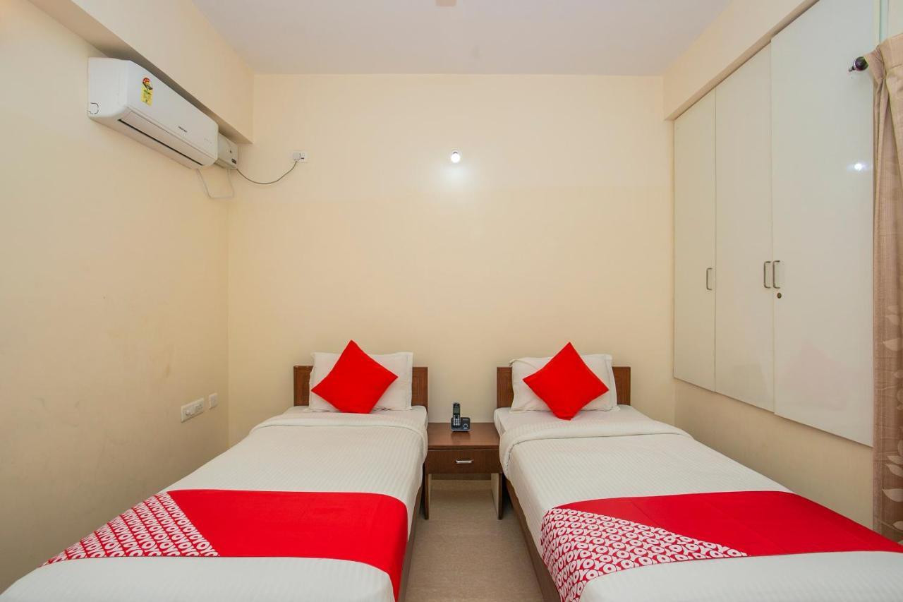 Hotel Oyo 4797 Lulu Hospitality Yelahanka Esterno foto
