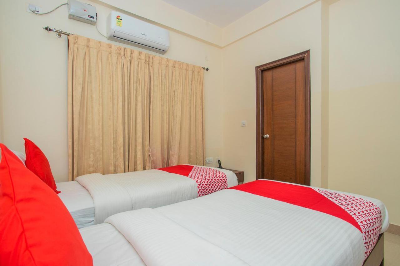 Hotel Oyo 4797 Lulu Hospitality Yelahanka Esterno foto