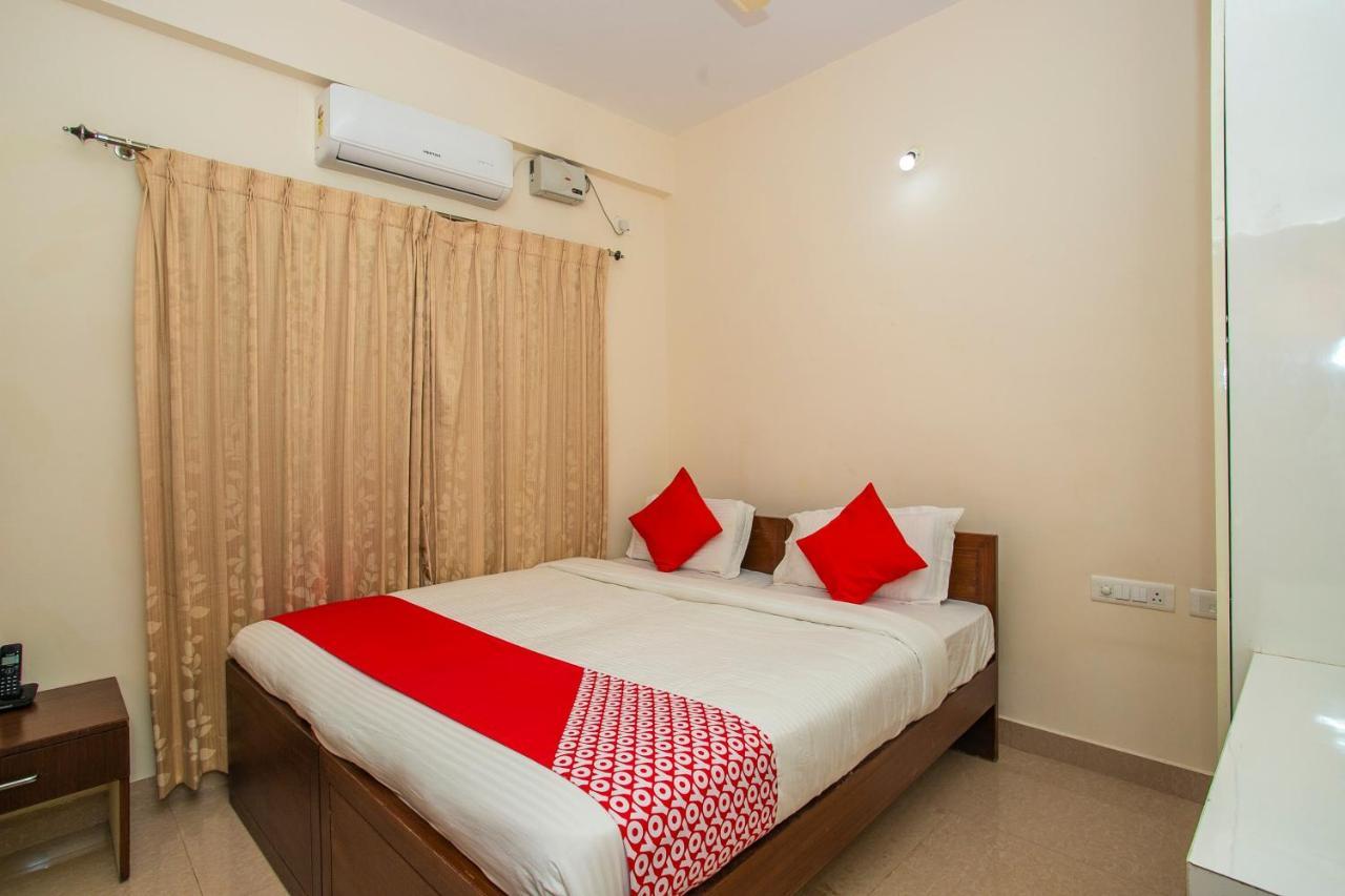 Hotel Oyo 4797 Lulu Hospitality Yelahanka Esterno foto
